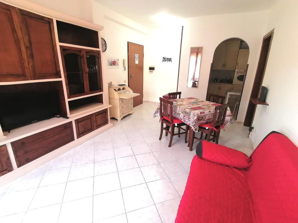 Marine Kiss Apartment Civitavecchia Ngoại thất bức ảnh