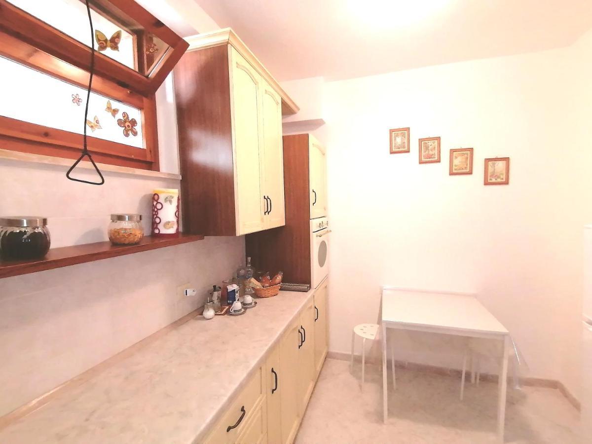 Marine Kiss Apartment Civitavecchia Ngoại thất bức ảnh