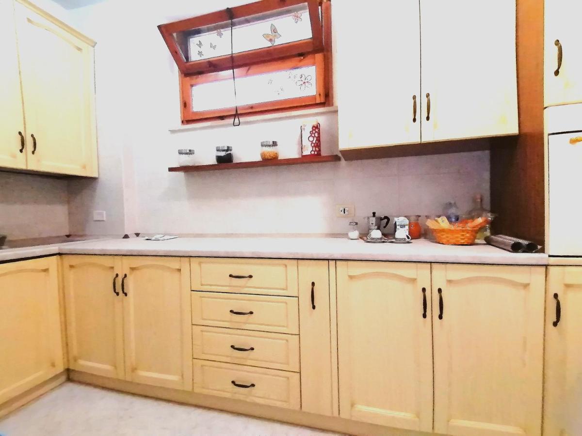 Marine Kiss Apartment Civitavecchia Ngoại thất bức ảnh